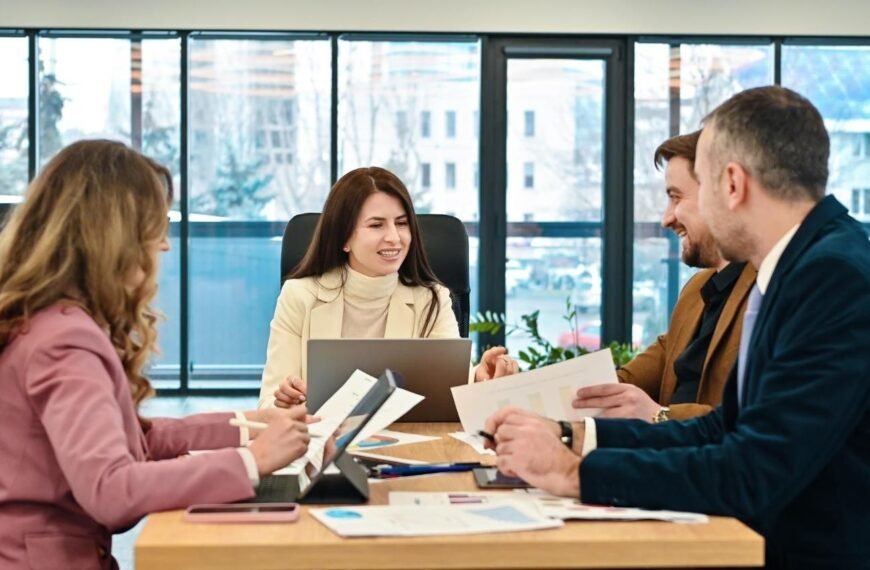 The Role of Career Counseling Services in Today’s Evolving Job Market