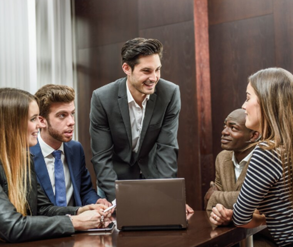 How Business Advisory Services Support Better Long-Term Decision Making